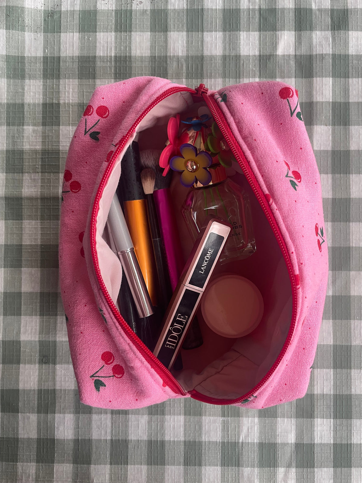 Isla Makeup Bag in Sweet Cherry