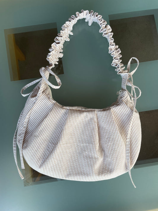 Wee Bonnie Bag in Beige/White Stripe