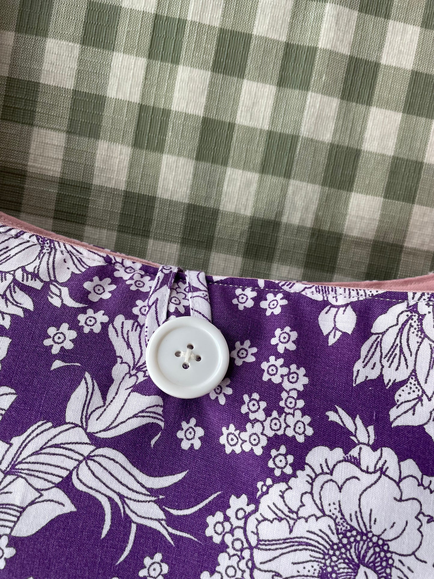 Flipside Slouch in Purple Floral/Pink