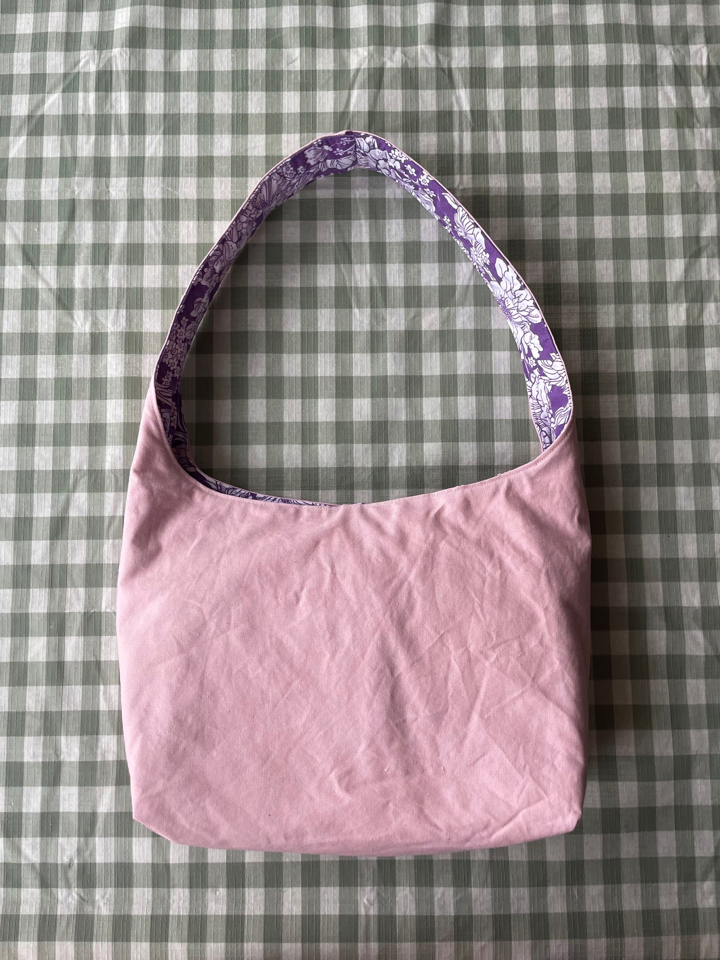Flipside Slouch in Purple Floral/Pink