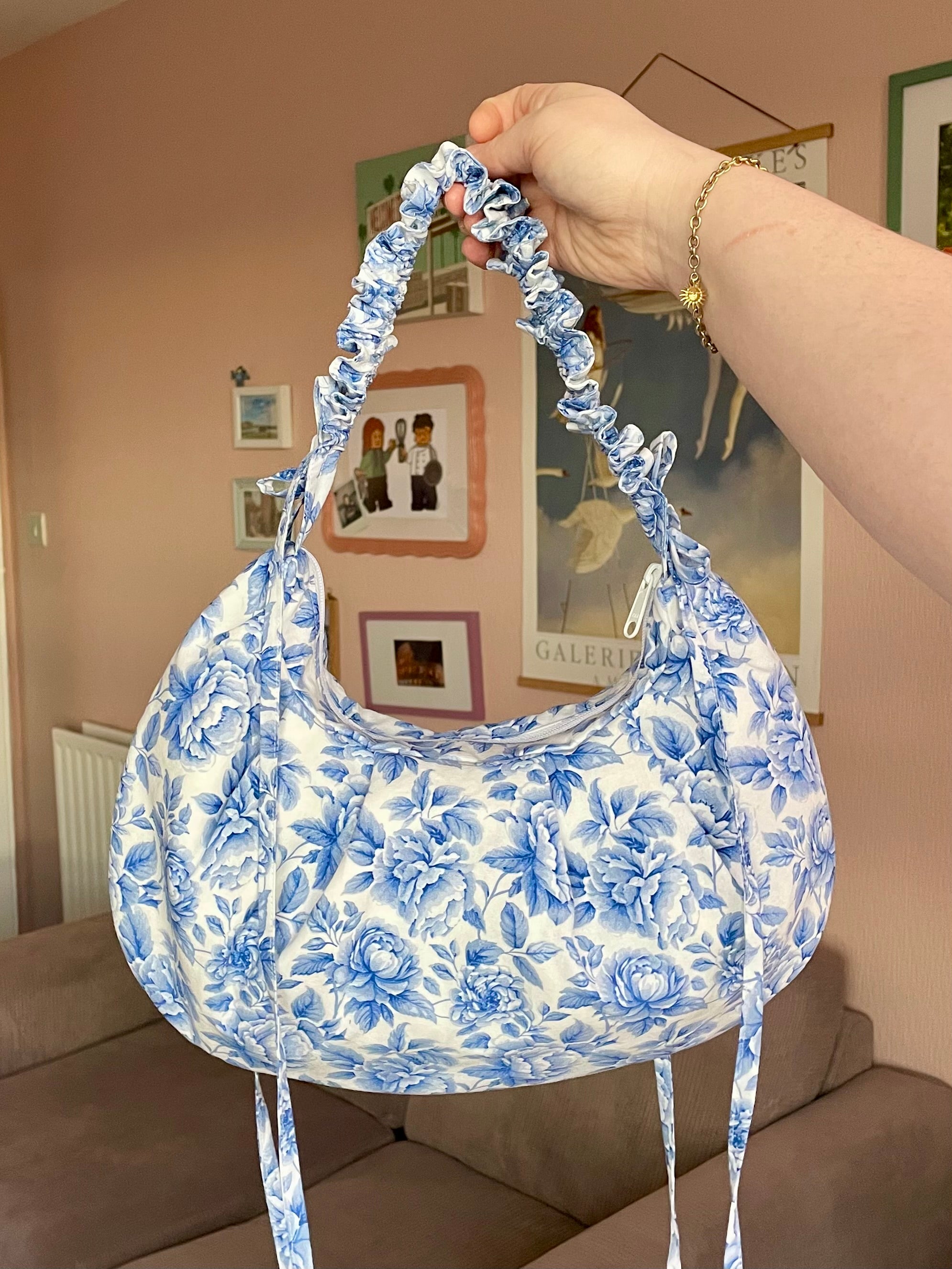 Wee Bonnie Bag in Blue and White Floral – Pattern Parlour
